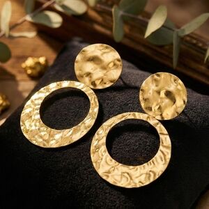 Hammered Gold Disc Trendy Statement Earrings | 18K Plated Stainless Steel